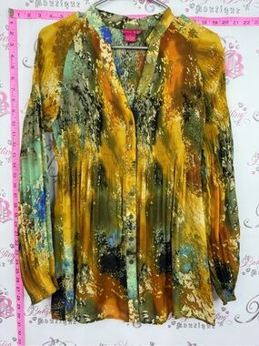 Sunny Leigh Yellow Olive Abstract Button-Front Blouse